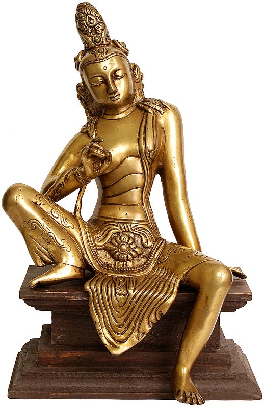 9" Kuan Yin In Brass | Handmade | Made In India