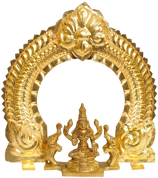 Goddess Lakshmi with Arch (Thiruvatchi)