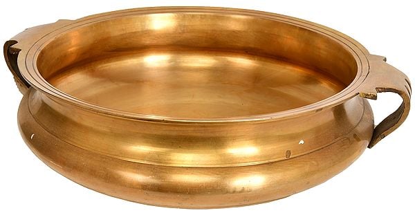 Urli Bowl Manufactured of High-quality Brass