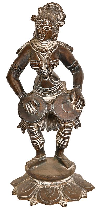 7" Dancing Lady Playing a Musical Instrument In Brass | Handmade | Made In India