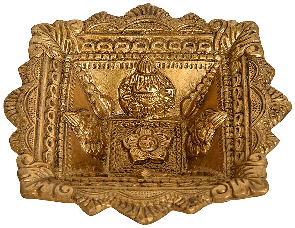 6" Decorated Puja Diya In Brass | Handmade | Made In India