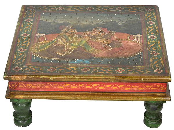 Royal Couple Painting on Wooden Pedestal