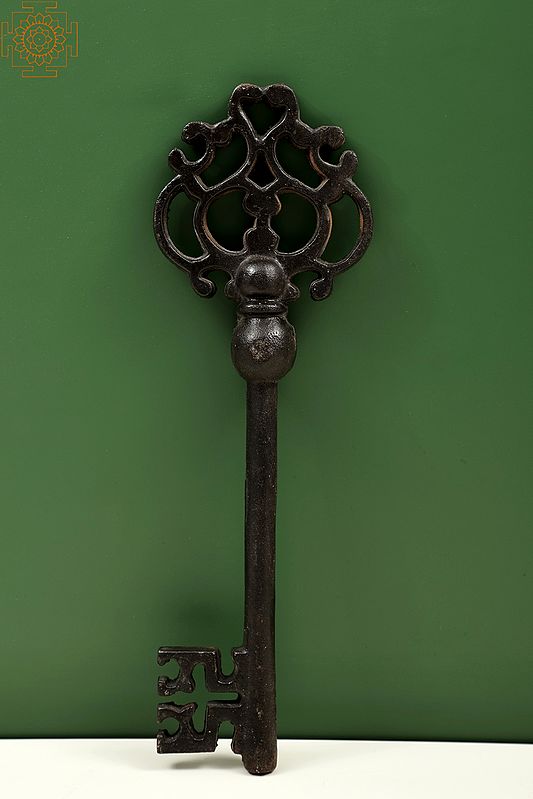 13" Unique Key | Handmade