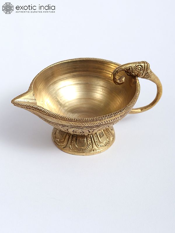 3" Smal Designer Handheld Diya in Brass