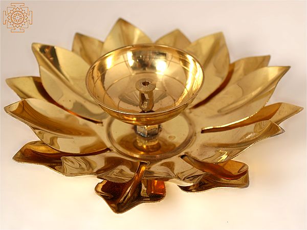 1" Small Oil Lamp With Lotus Leaves | Brass
