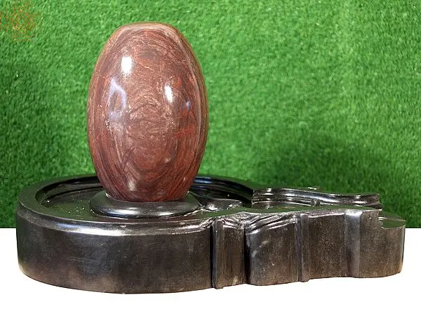 30" Narmada Bana Lingam