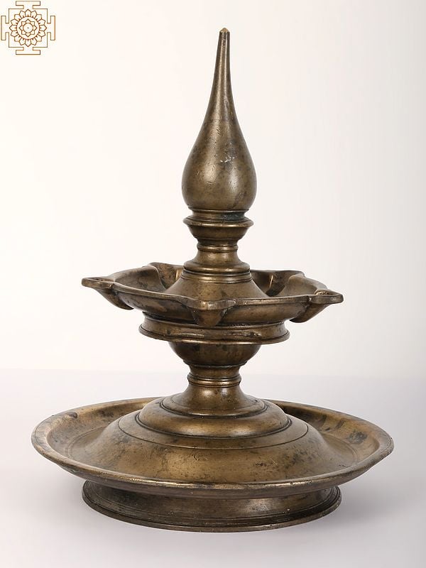 12" Five Wicks Vintage Lamp in Bronze