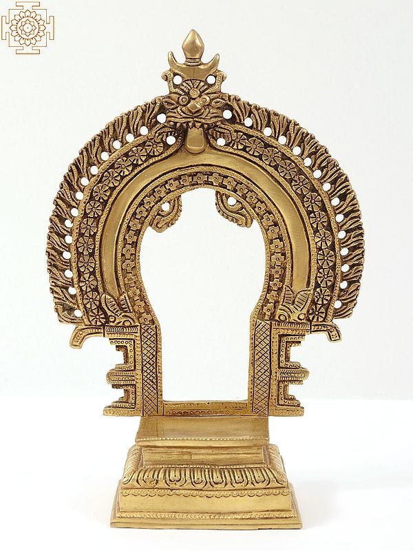 Fine Deity Throne with Kirtimukha Prabhavali In Brass | Made In India