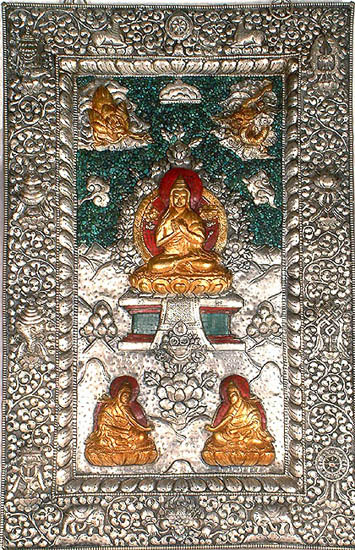Tsongkhapa with his chief Disciples Gyaltsab Je and Khedrup Je