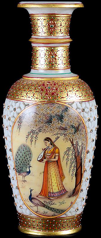 Decorative Marble Pot with Ragini and Cutwork (Jaii)