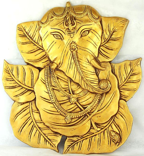 8" Pipal Leaves Ganesha (Wall Hanging) In Brass | Handmade | Made In India