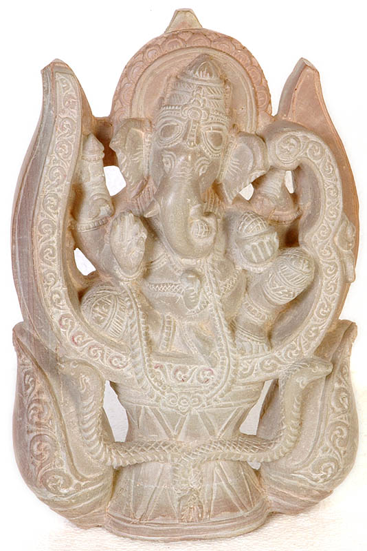 Shri Ganesha Seated on Trident Damaru Flanked by Two Conches