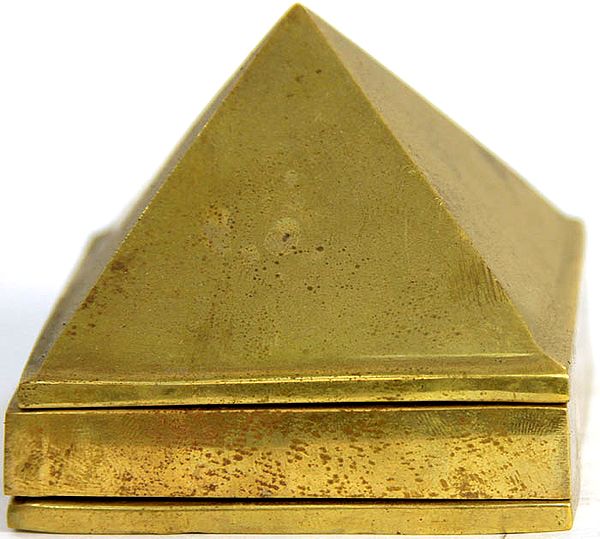 Vastu Pyramid (Set of Three)