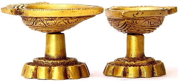 Diya (Lamp) (Price Per Pair)