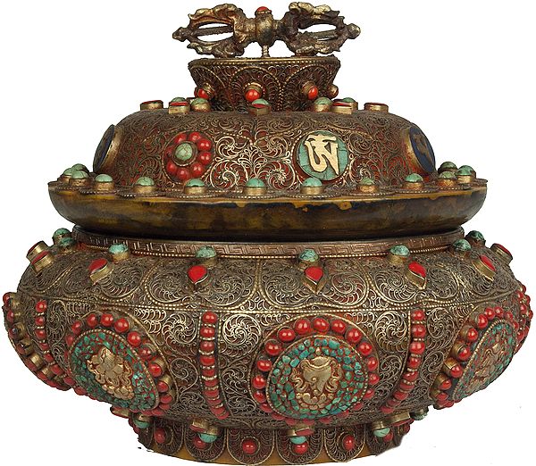 Museum Quality Monastery Ashtamangala Bowl with the Syllable OM MANI PADME HUM and Fine Filigree Work