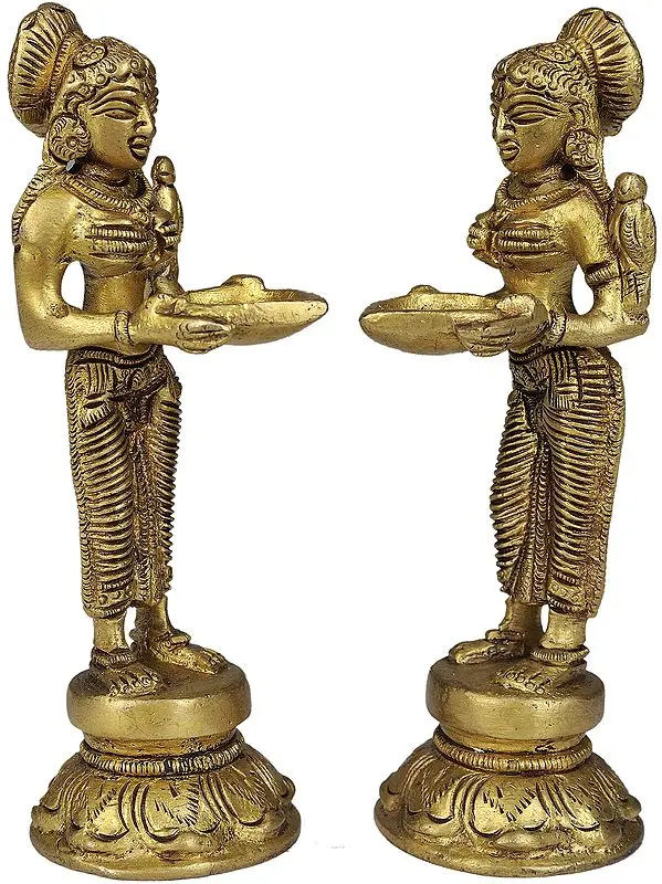 Deeplakshmi Pair