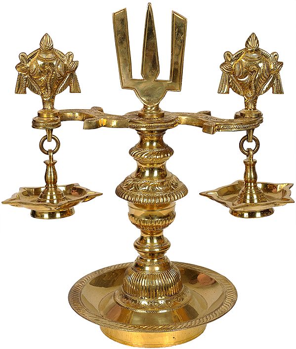 13" Vaishnava Lamp in Brass | Handmade | Made in India