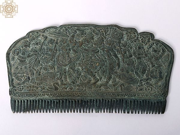 3" Comb with the Figures of Radha Krishna and Gopis in Brass