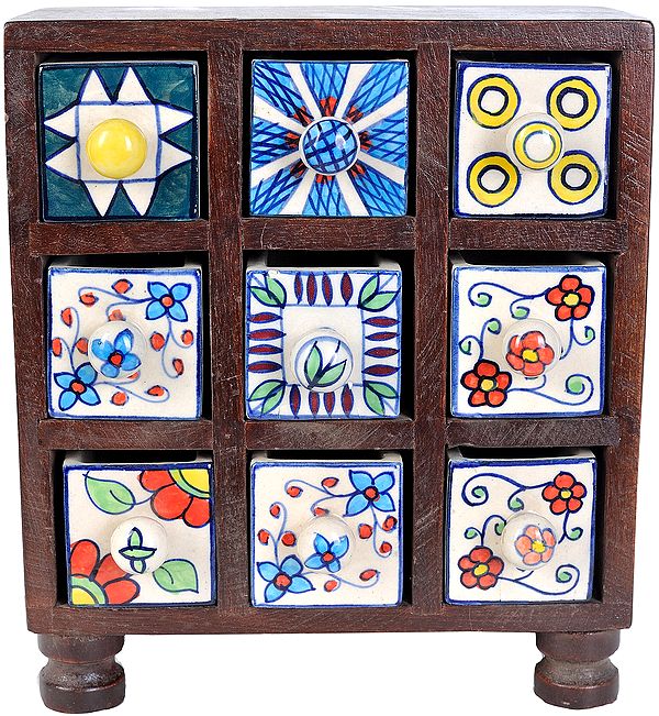 Miniature Chest of Drawers for Trinkets