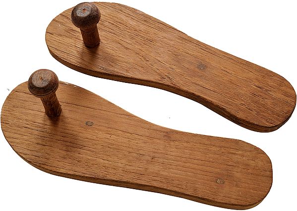 Khadau (Paduka)- Wooden Sandals for Auspicious Occassions