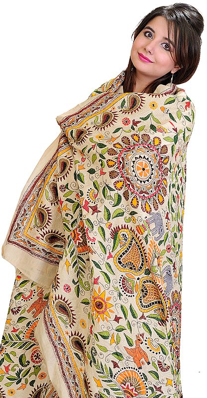 Cloud-Cream Kantha Dupatta with Embroidered Chakra and Elephants