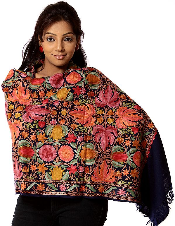 Midnight-Blue Jamdani Stole from Kashmir with Embroidered Chinar Leaves and Tulips