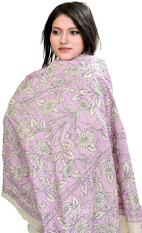 Pastel-Lilac Kantha Dupatta with Embroidered Flowers by Hand
