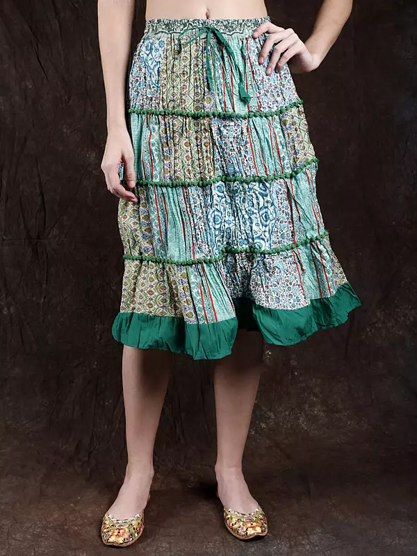 Simply-Green Midi Skirt with Printed Flowers