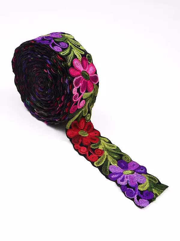 Multicolor Floral Aari Embroidered Fabric Border