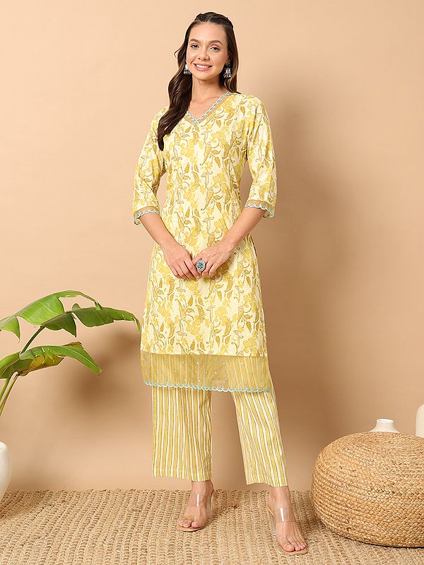 Golden-Sand Designer Lace Work V-Neck Floral Cotton Kurti With Bottom For Casual Occasion