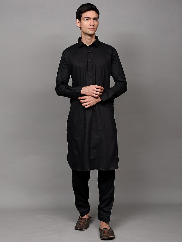 Black-Beauty Pathani Kurta with Matching Pajama and Stripe Weave