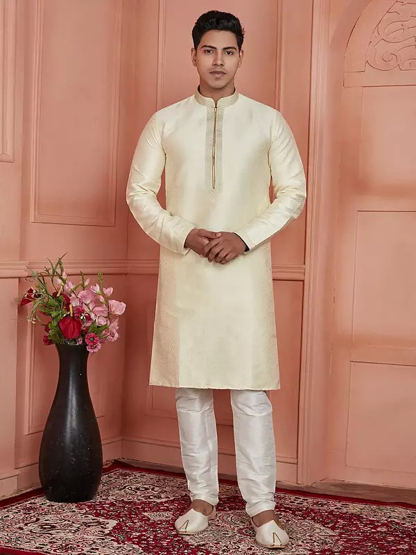 Straight Plain Full Sleeve And Mandarin Collar Stunning Kurta Pajama Set For Festive Occasion