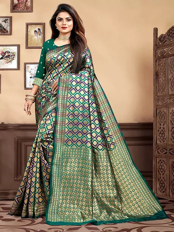 Lichi Silk Weaving Work Elegant Wedding Wear Saree With Contrast Pallu