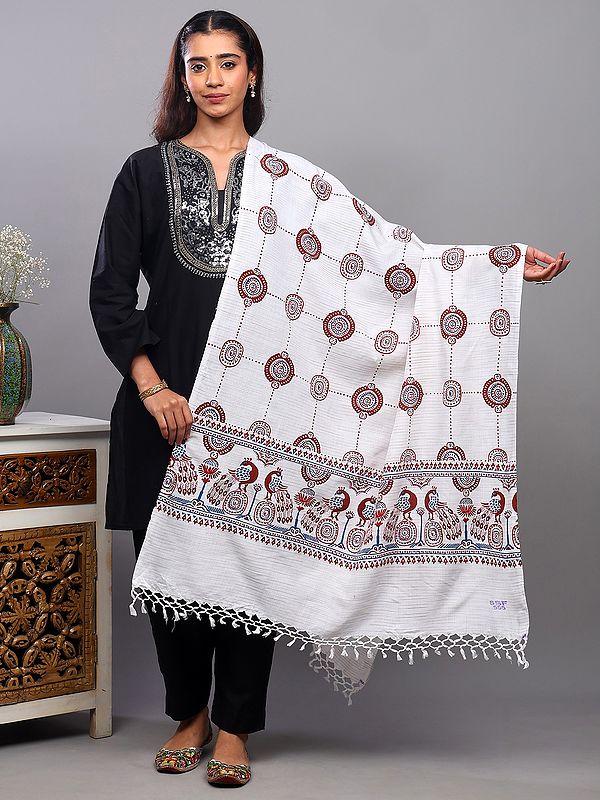 Snow-White Cotton Dupatta with Printed Pair of Peacock and Fringe Border