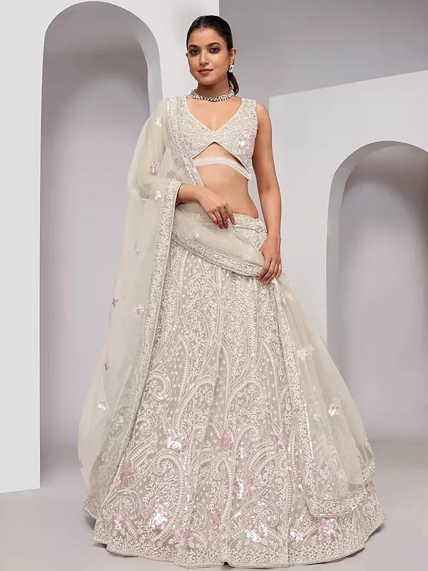 Paisley Pattern Stunning Party Wear Designer Lehenga Choli Set With Soft Net Dupatta