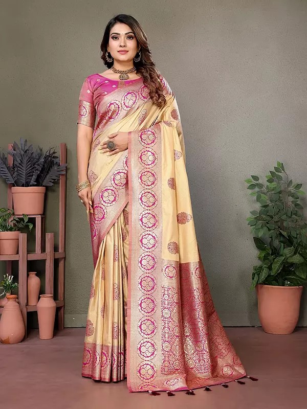 Stunning Floral Woven Motifs Wide Border Wedding Wear Saree With Blouse