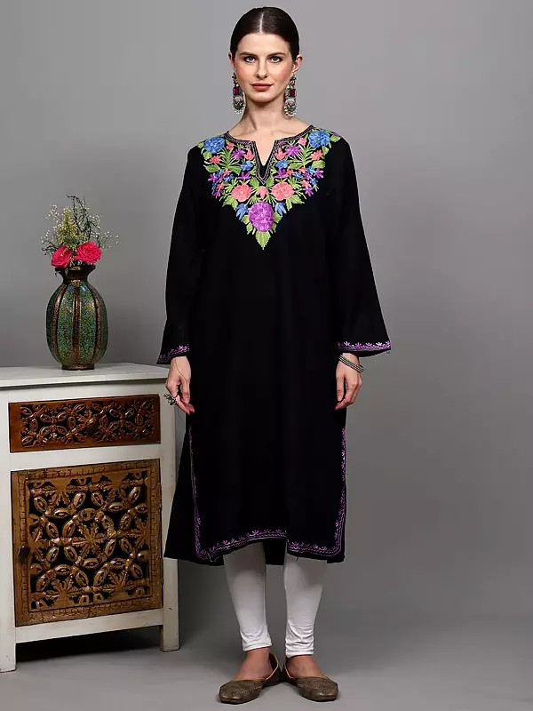 Kashmiri Phiran with Chain Stitch Embroidered Flowers in Multicolor Thread and Side Pockets