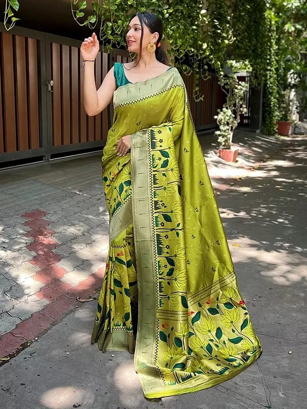 Weaving Work Party Wear Silk Floral Printed Saree With Tassels Pallu