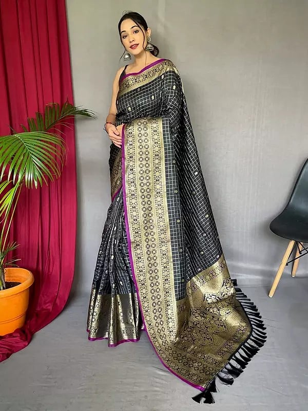 Weaving Work Broad Border Designer Silk Saree With Blouse And Rich Tassels Pallu