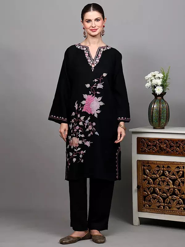 Black-Beauty Aari Embroidered Phiran with Side Pockets from Kashmir