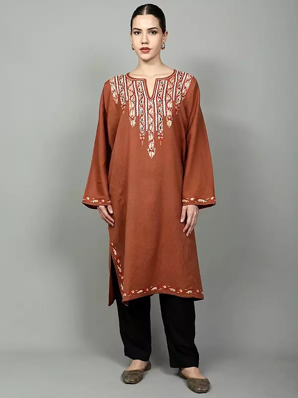 Pure Wool Phiran with Aari Embroidered Paisleys and Floral Leaf Stripe on Neck from Kashmir