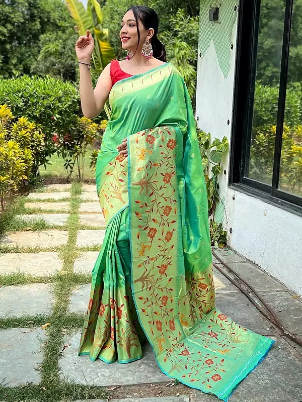 Floral Printed And Weaving Work Contrast Border Silk Saree