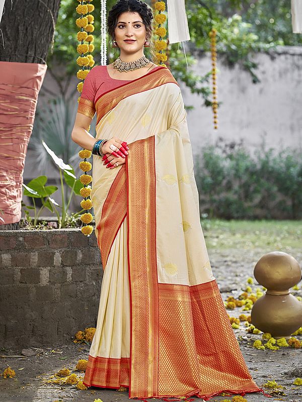 Beautiful Contrast Border Woven Work Casual Wear Silk Saree With Tassels Pallu