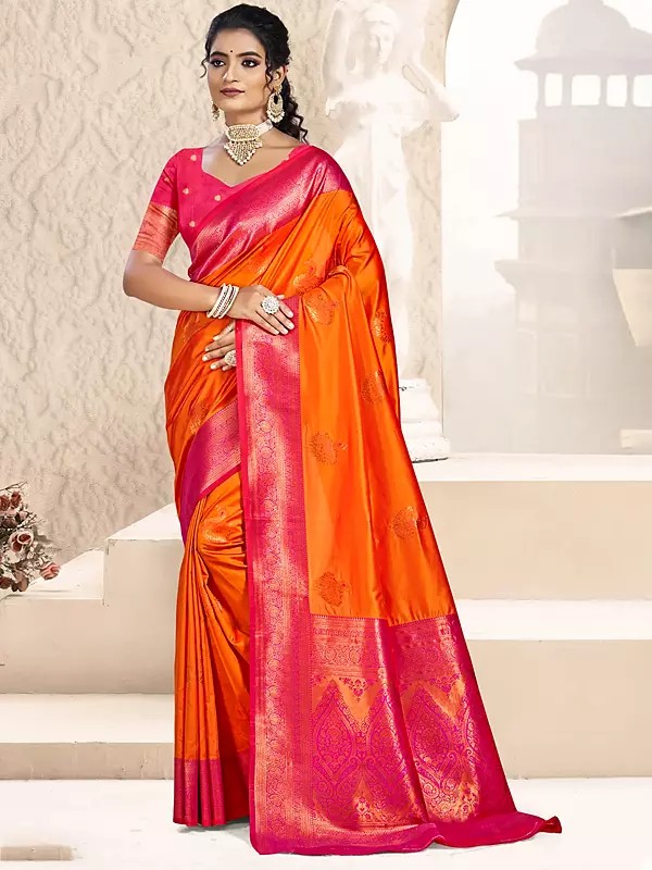 Peacock Pattern Traditional Silk Saree With Beautiful Pallu