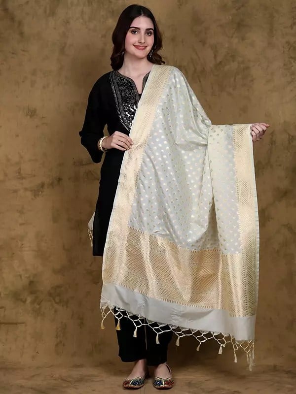 Solitary-Star Banarasi Dupatta with All-Over Golden Zari Work