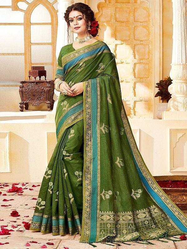 Cotton Handloom Floral Butta Motif Saree with Blouse and Latkan Pallu