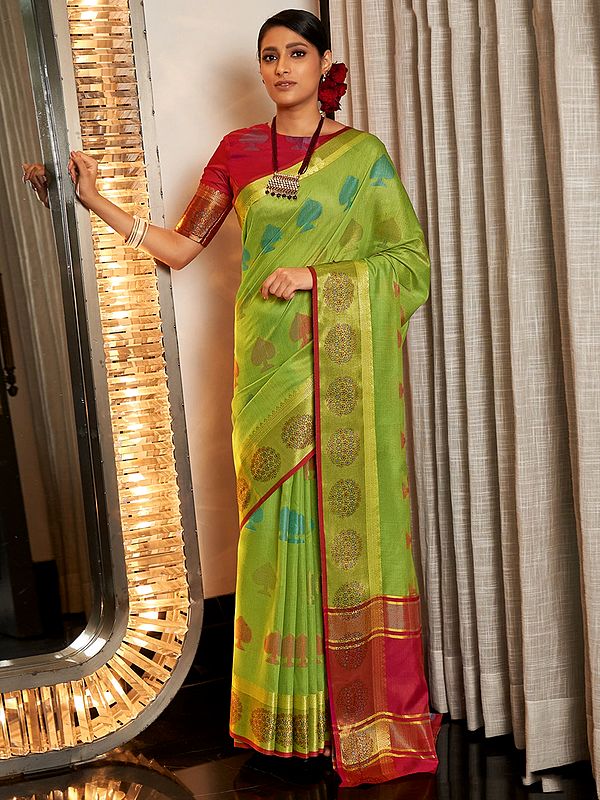 Cotton Handloom Spade Motif Saree With Blouse