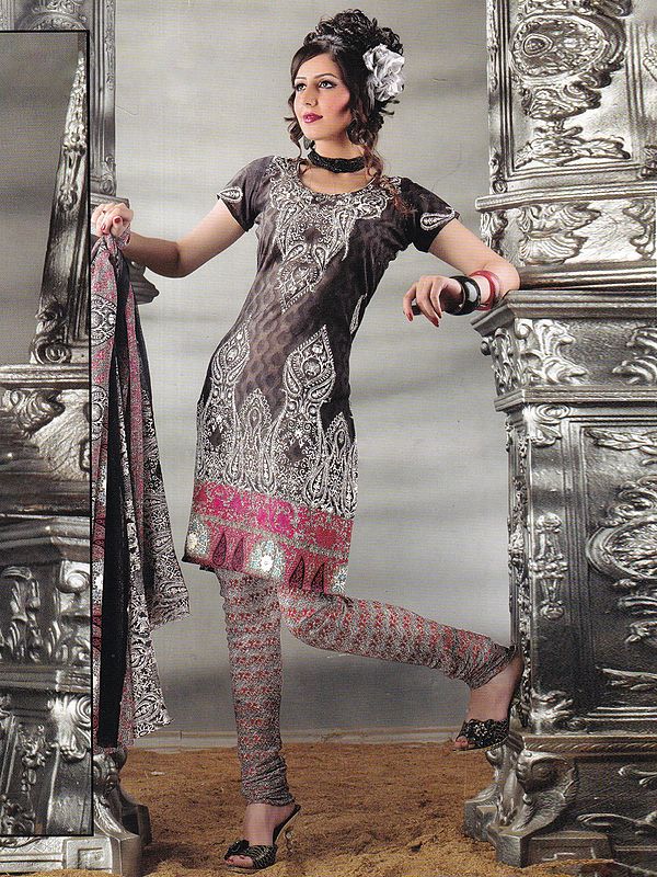 Black-Onyx Floral Paisley Printed Tuk-Tuk Salwar Kameez Suit with Dupatta