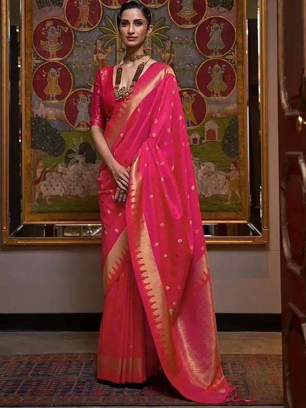 Stunning Handloom Weaving Silk Saree With Tassels on Pallu for Women