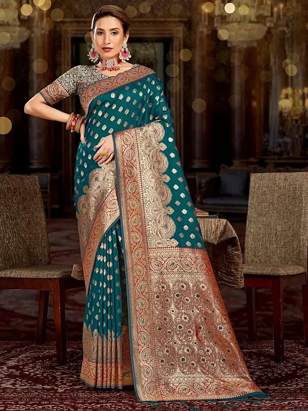 Pasiley Design Border Silk Saree With Contrast Pallu For Women